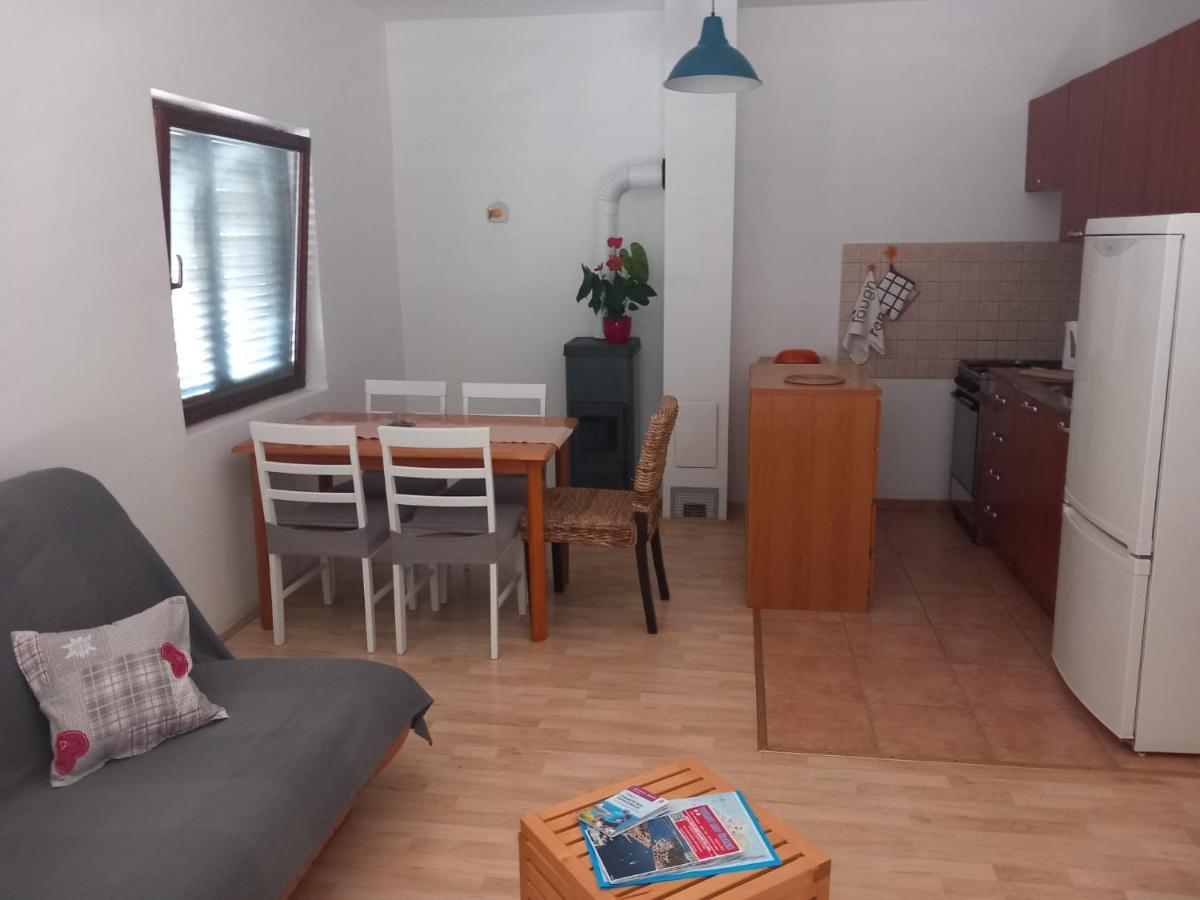 Apartament Apartman Lavandica Rogoznica  Zewnętrze zdjęcie